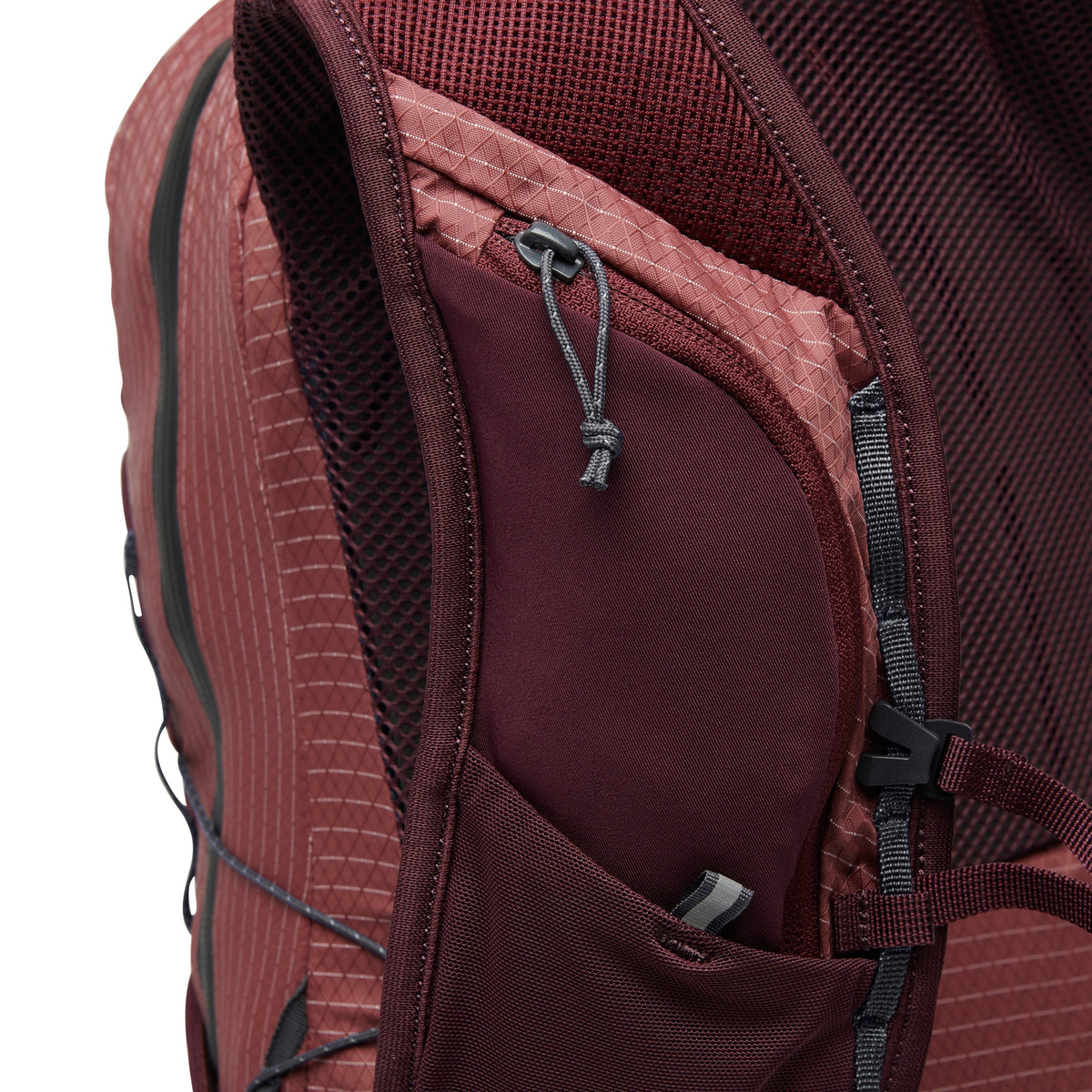 Women's Pursuit 15 Backpack - Past Season